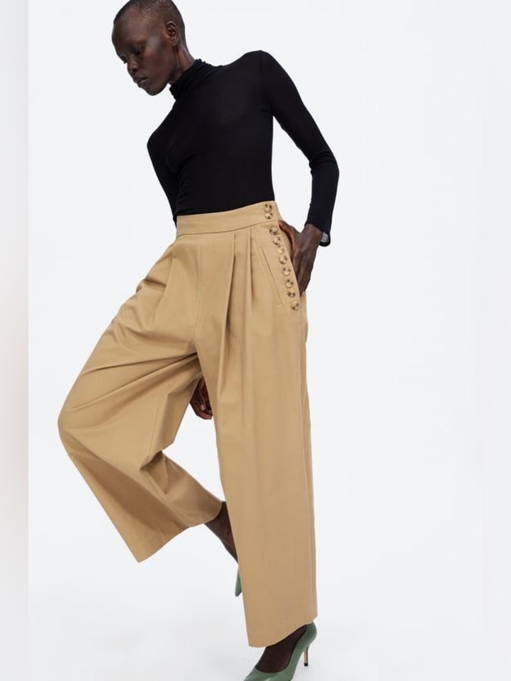 Perfect ZARA camel pleated wide-leg trousers + side button closure Sz XS 25 26